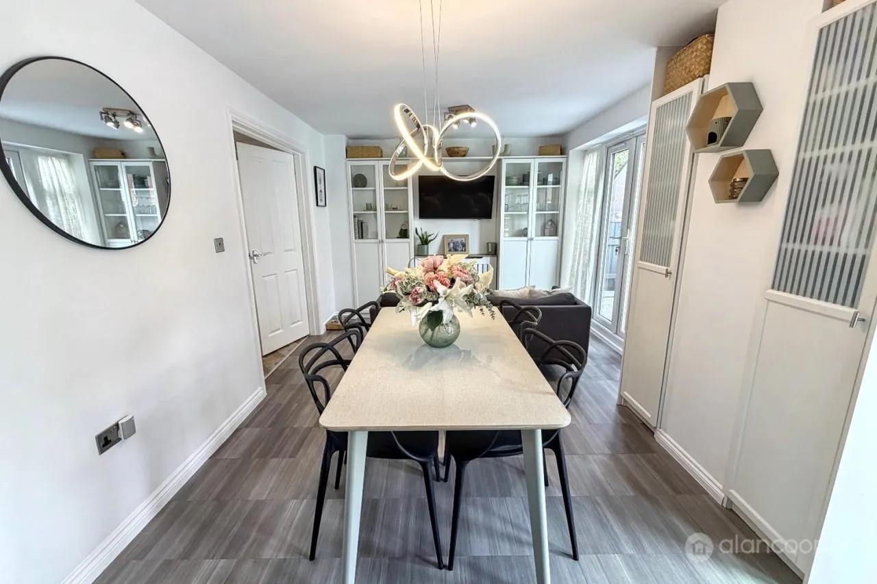 Harrow Lane, Weddington, CV10, photo 16