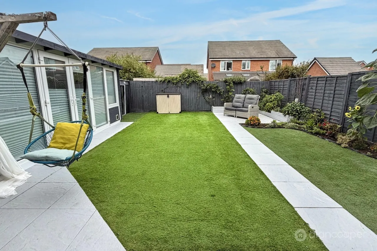 Harrow Lane, Weddington, CV10, photo 28