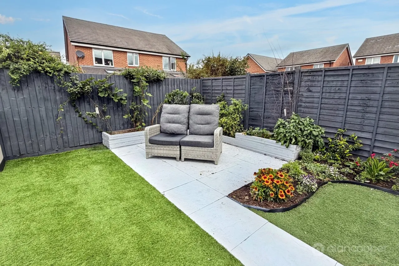 Harrow Lane, Weddington, CV10, photo 31