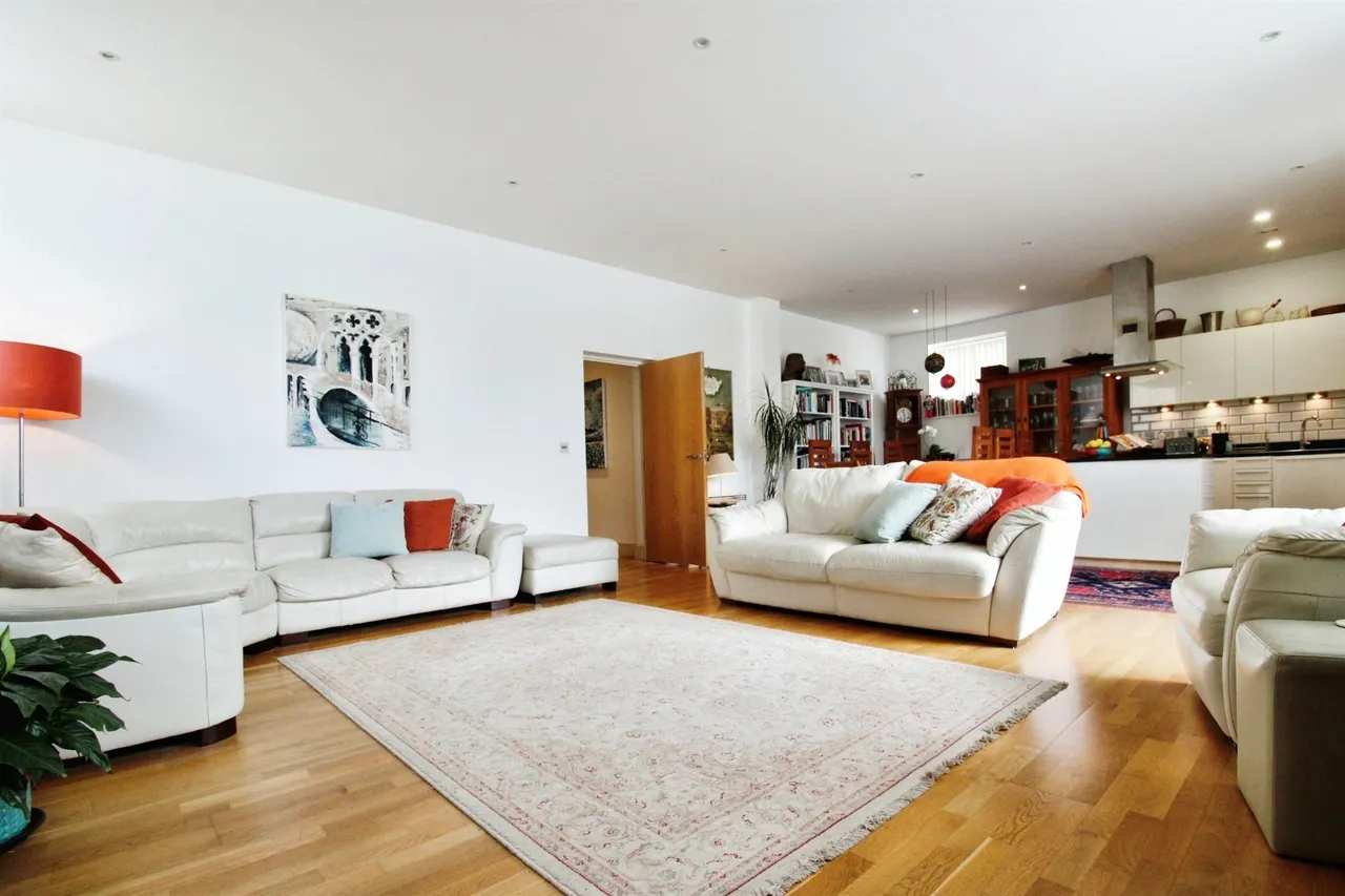 Hayes Road, Sully, CF64, photo 2