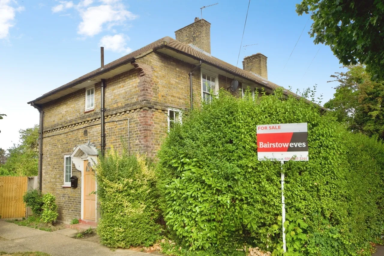 3 bed house for sale — Gospatrick Road, London, N17