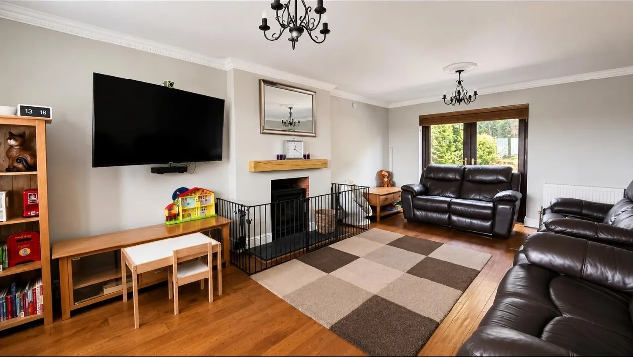 Warleigh Crescent, Plymouth, PL6, photo 3