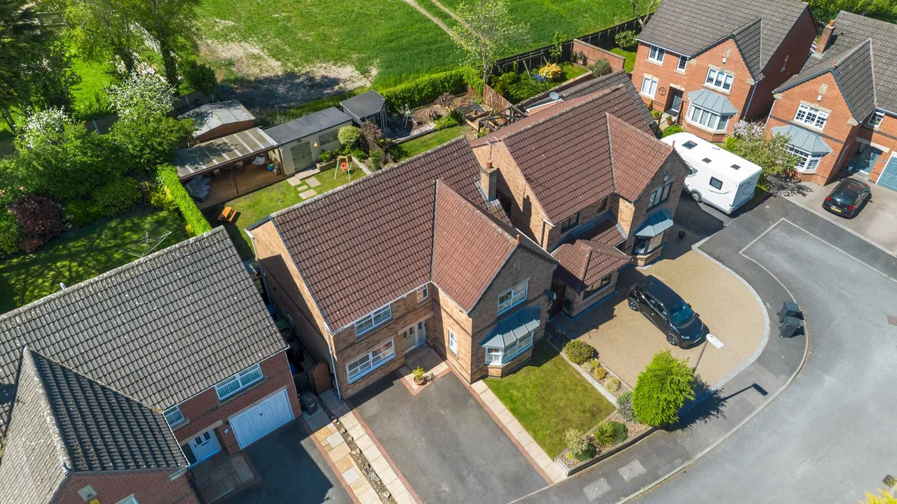 Kielder Close, Ashton-In-Makerfield, Wigan, Wigan, WN4 0JR, photo 5