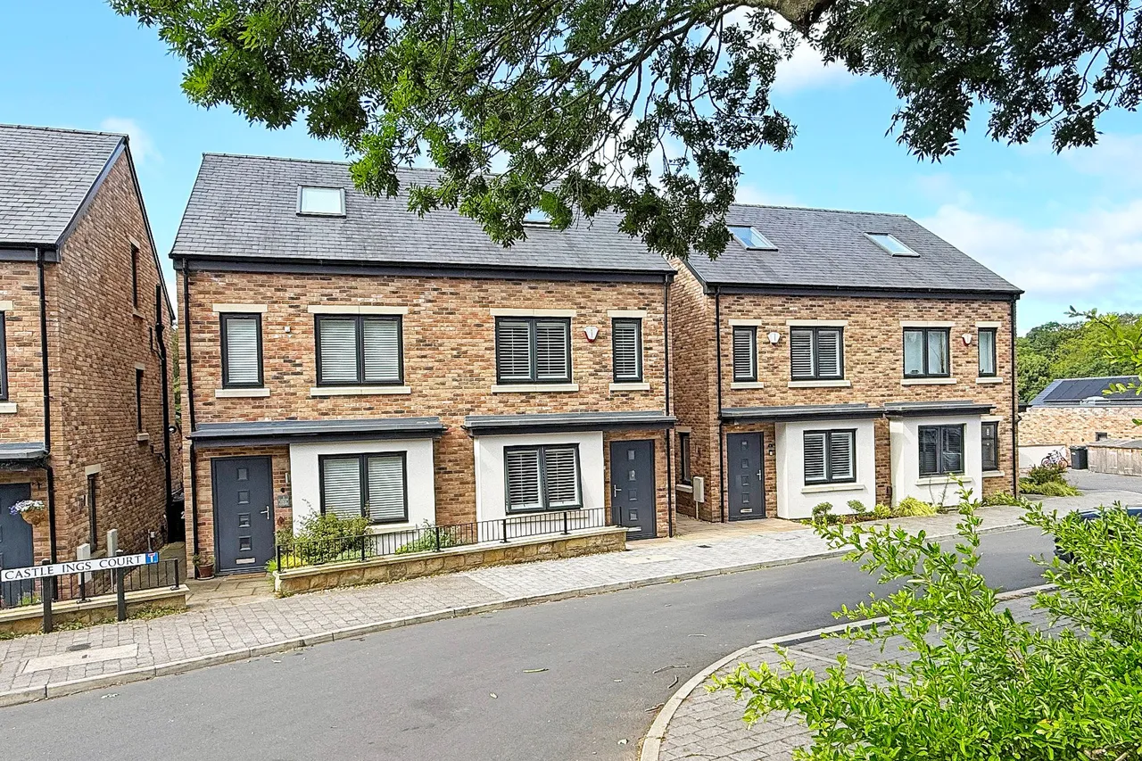 4 bed house for sale, Castle Ings Court, Knaresborough, HG5