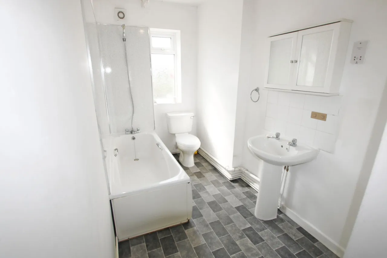 14b Lindi Avenue, Grappenhall, Warrington, Warrington, WA4 2SJ, photo 5