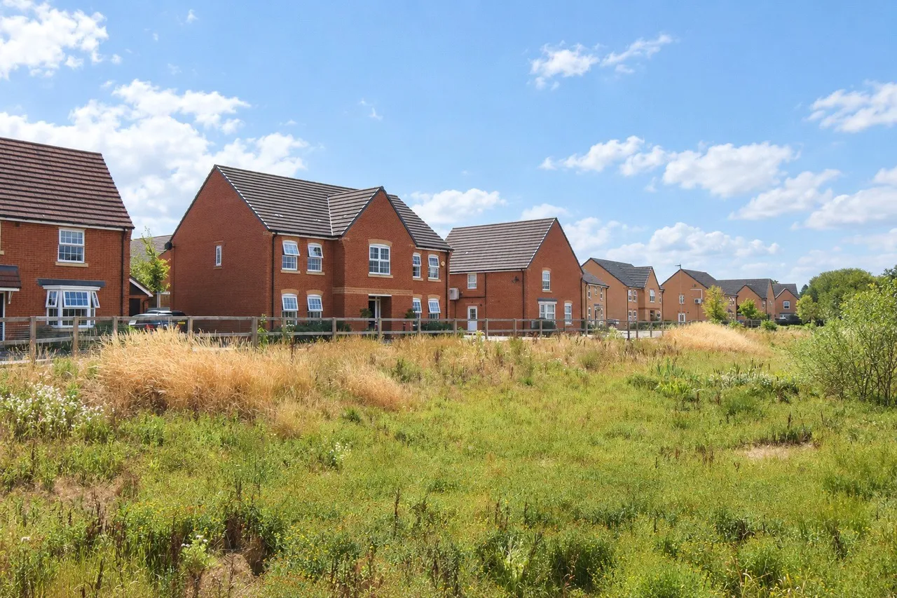 Barker Crescent, Hook, Hampshire, RG27 9FR, photo 19