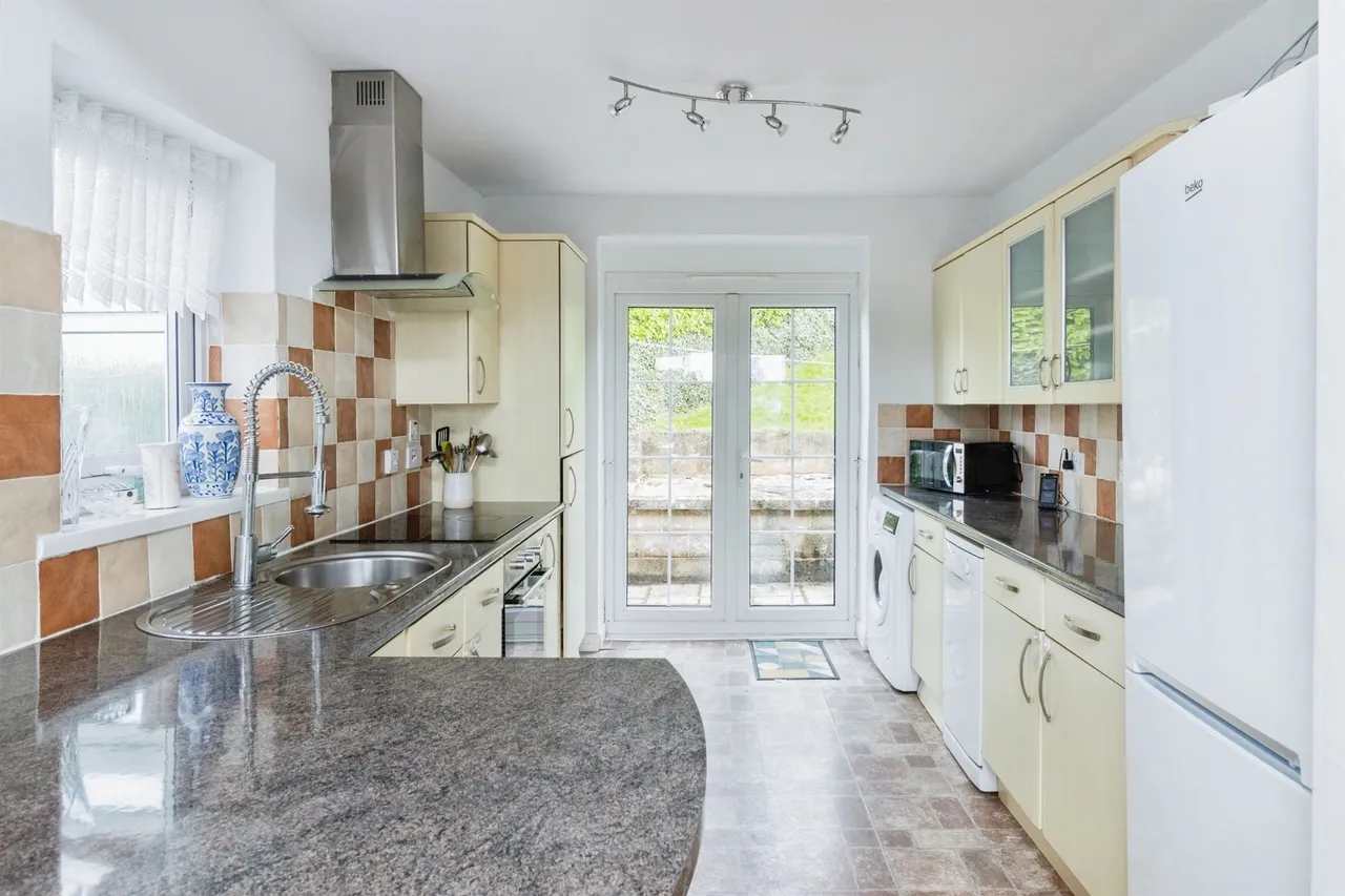 Waterleat Road, Paignton, photo 2