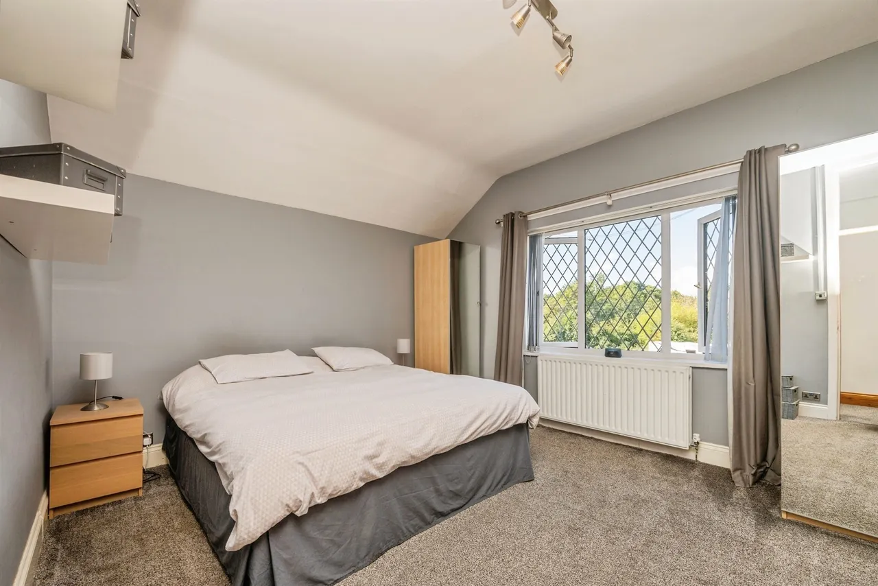 Alcester Road, Portway, B48, photo 25