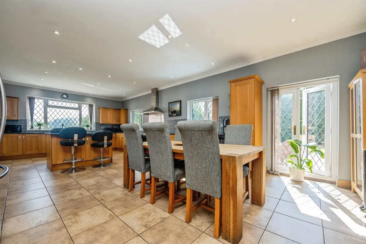 Alcester Road, Portway, B48, photo 15