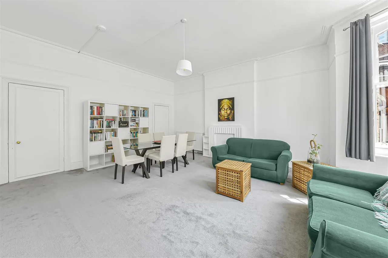 Compayne Gardens, London NW6 3DH, photo 6