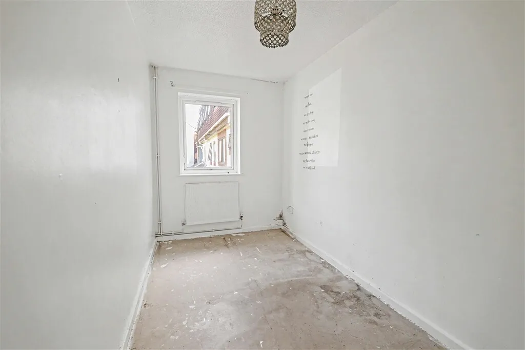 Itchenside Close, SWAYTHLING, photo 4