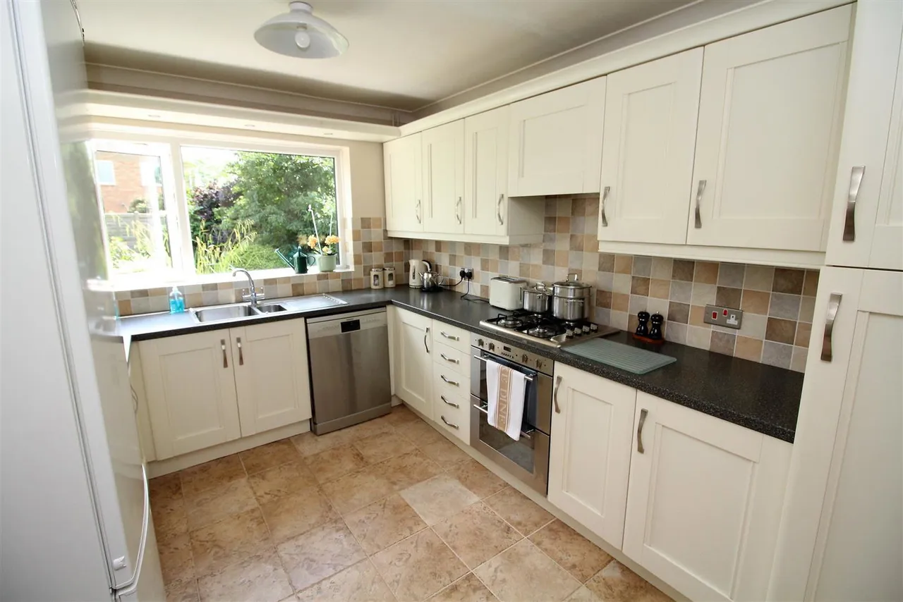 Darbys Hill Road, Tividale, Oldbury, photo 6