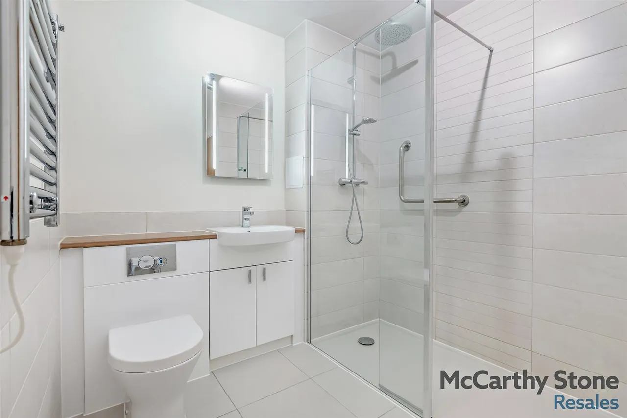 Moormead Road, Wroughton, SN4, photo 6