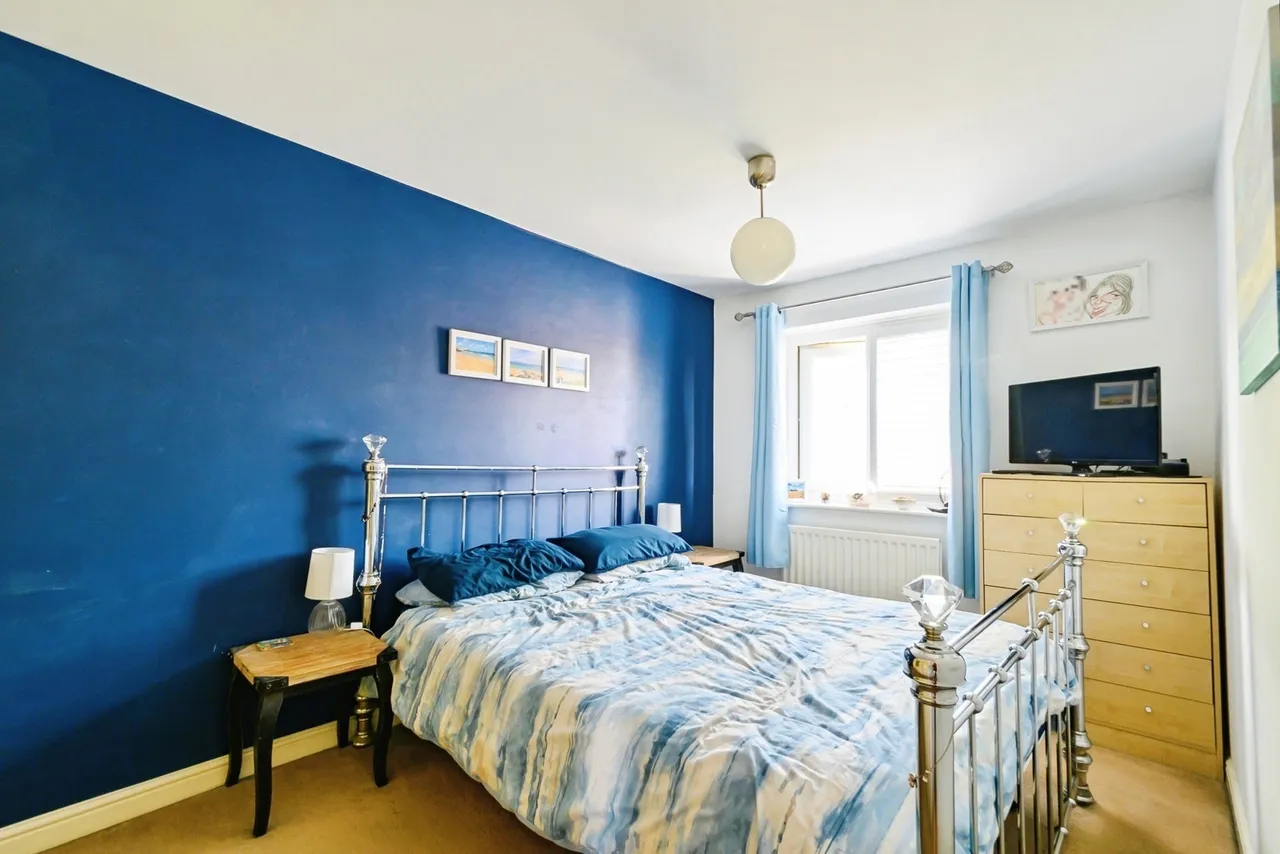 St. Johns Road, Worsley, M28, photo 9