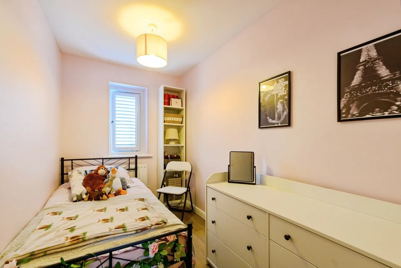 St. Johns Road, Worsley, M28, photo 13