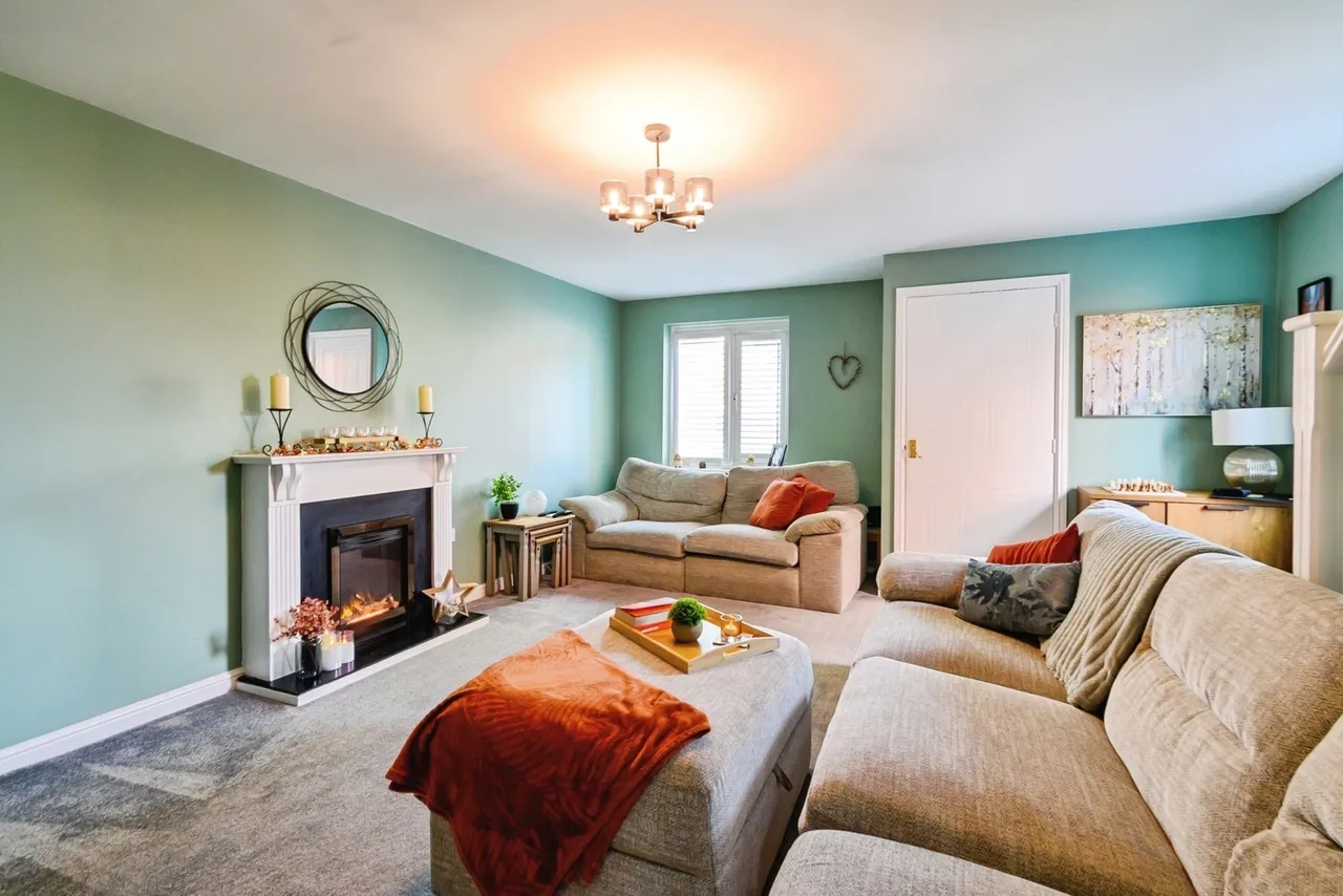 St. Johns Road, Worsley, M28, photo 29