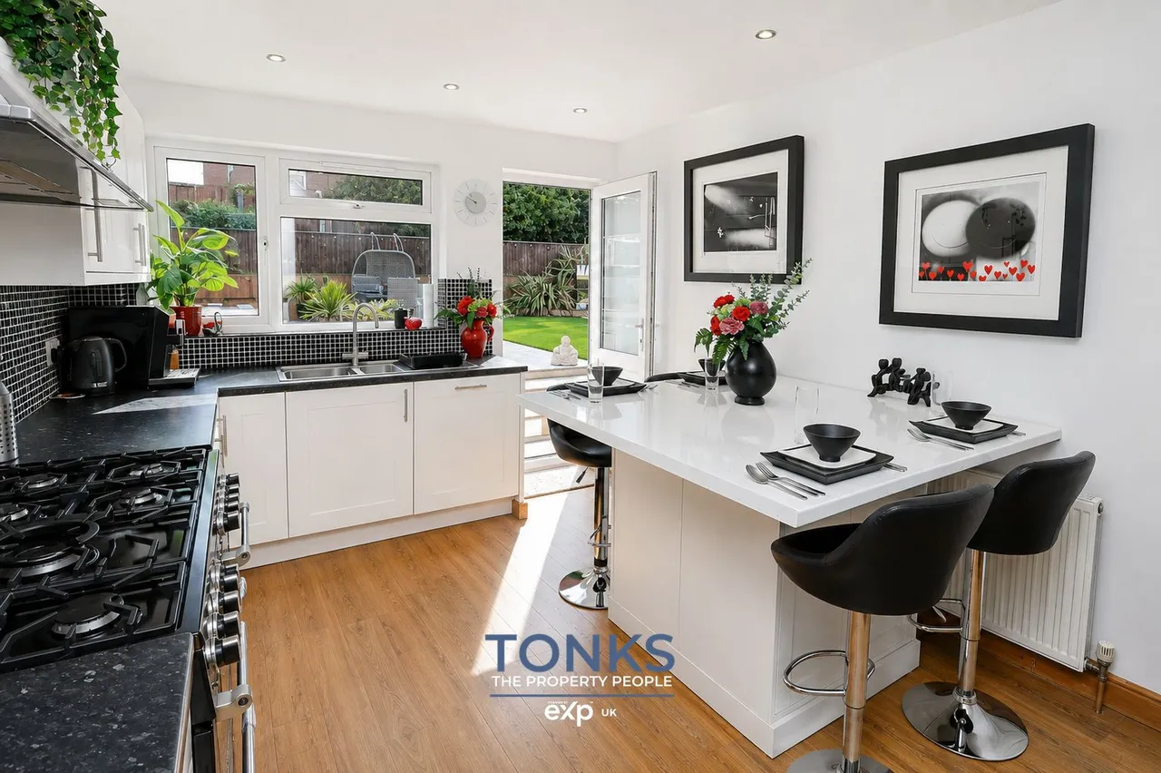 County Park Avenue, Halesowen, B62 8SX, photo 6