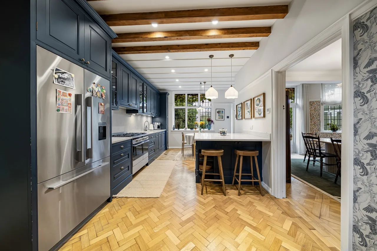Upper Court Road, Woldingham, photo 11