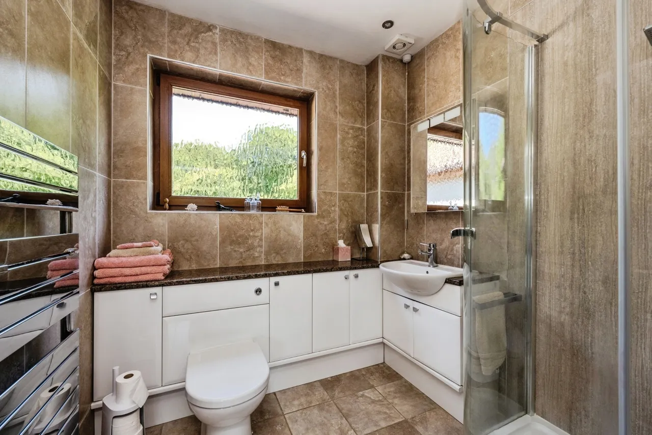 Brynafon, Swansea, SA5, photo 22