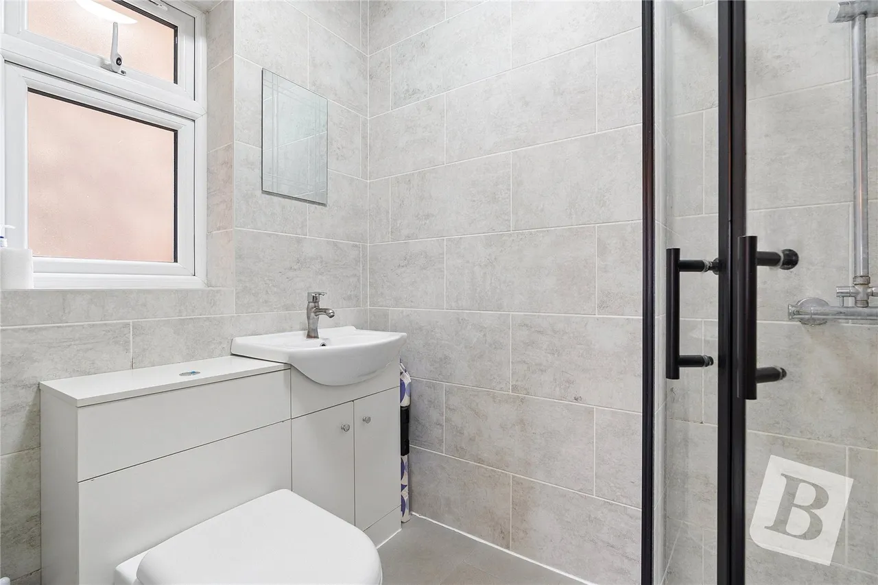 Collier Row Lane, Romford, RM5, photo 10