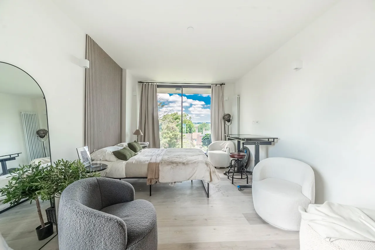 Flat 2, Ferme House, Harrow, photo 2
