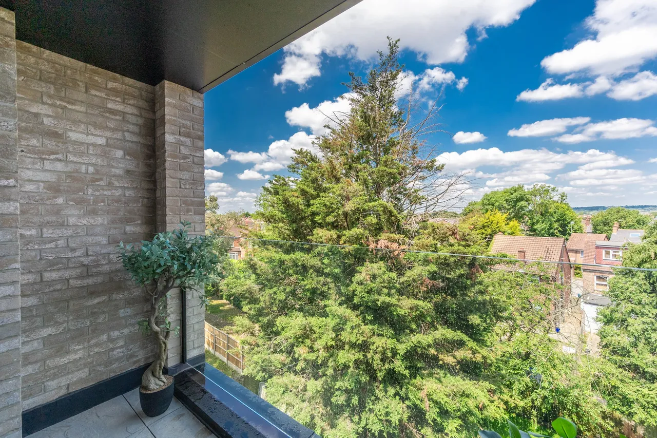 Flat 2, Ferme House, Harrow, photo 6