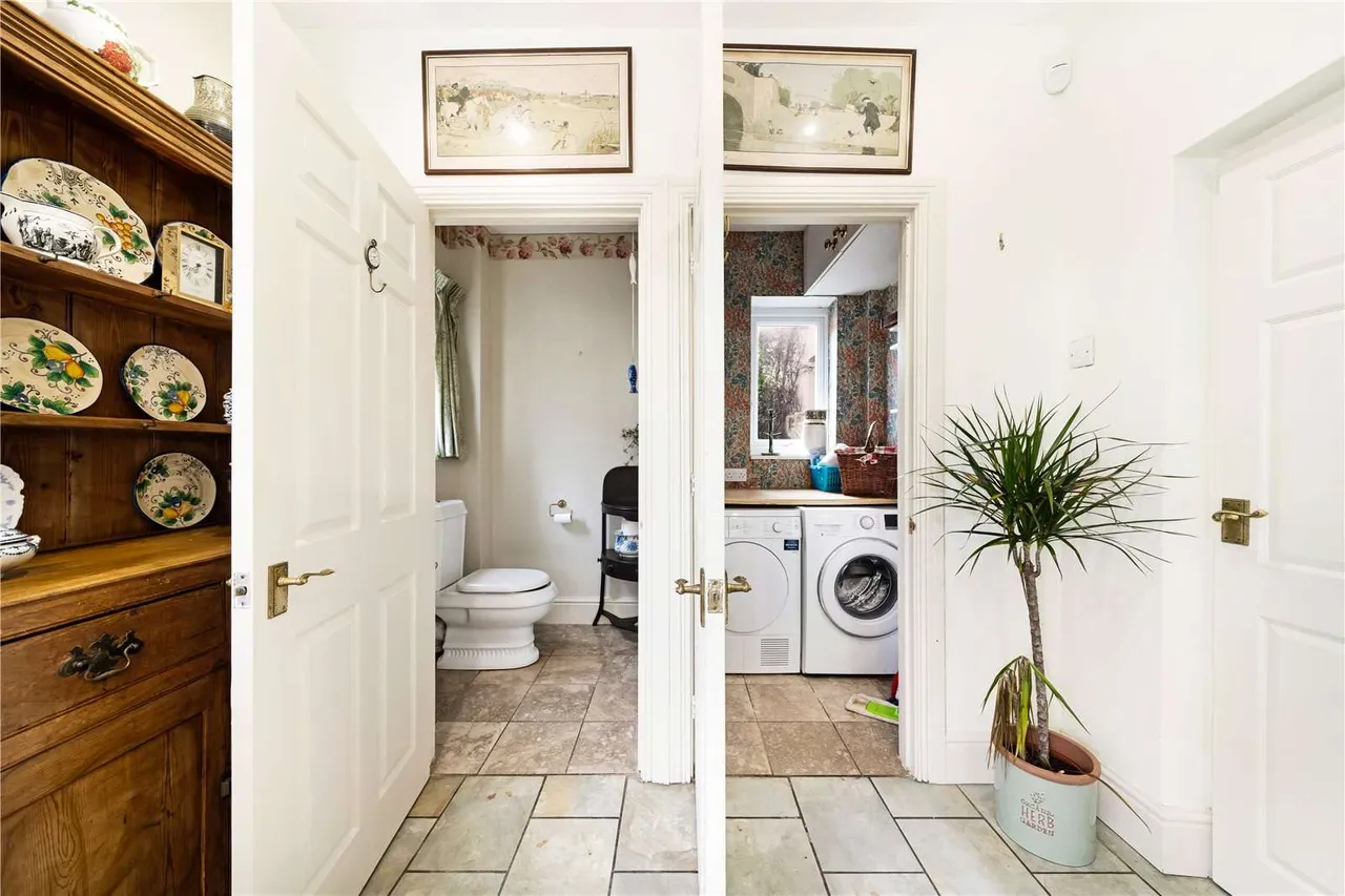 The Beach, Clevedon, North Somerset, BS21 7QU, photo 7