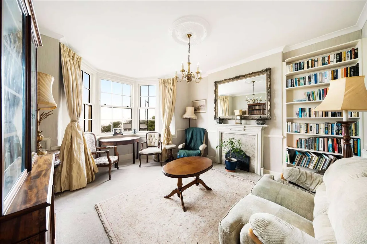 The Beach, Clevedon, North Somerset, BS21 7QU, photo 4