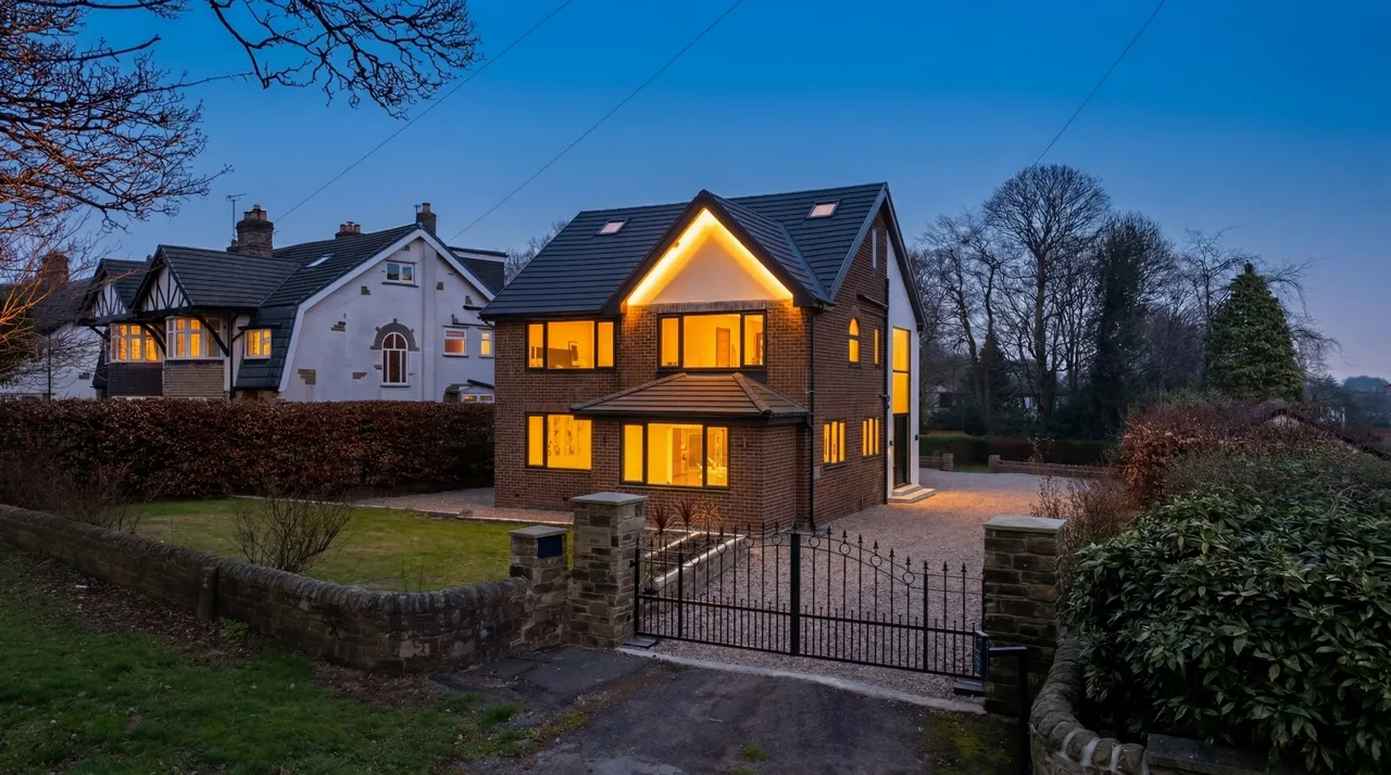 Otley Road, Adel, LS16, photo 30