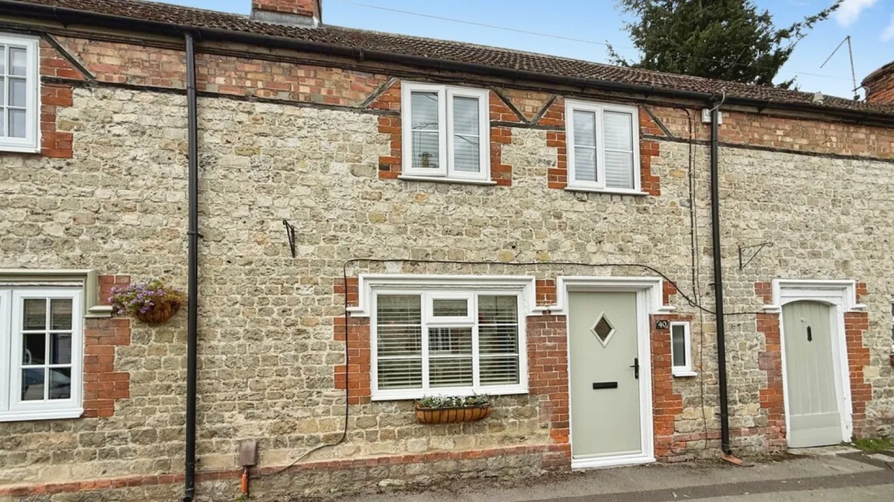 2 bed house for sale, Bishopstrow, Warminster, BA12