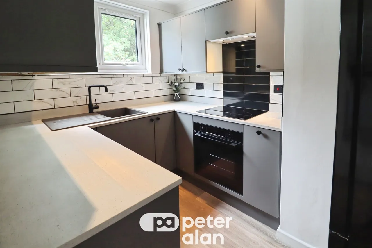 Llanishen Court CARDIFF, CF14, photo 3