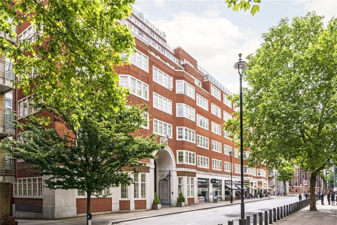Marsham Street, London, photo 9