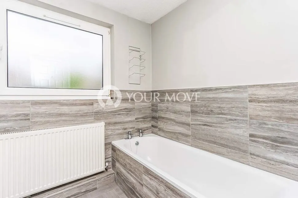Gosport Road, Lee-On-The-Solent, Hampshire, PO13, photo 6