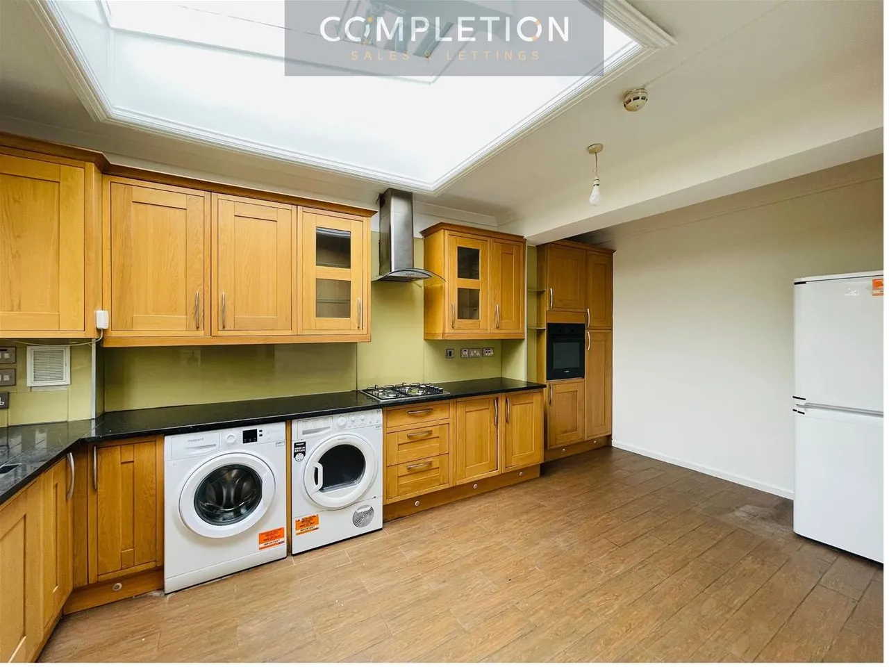 Dunspring Lane, Ilford, IG5, photo 5