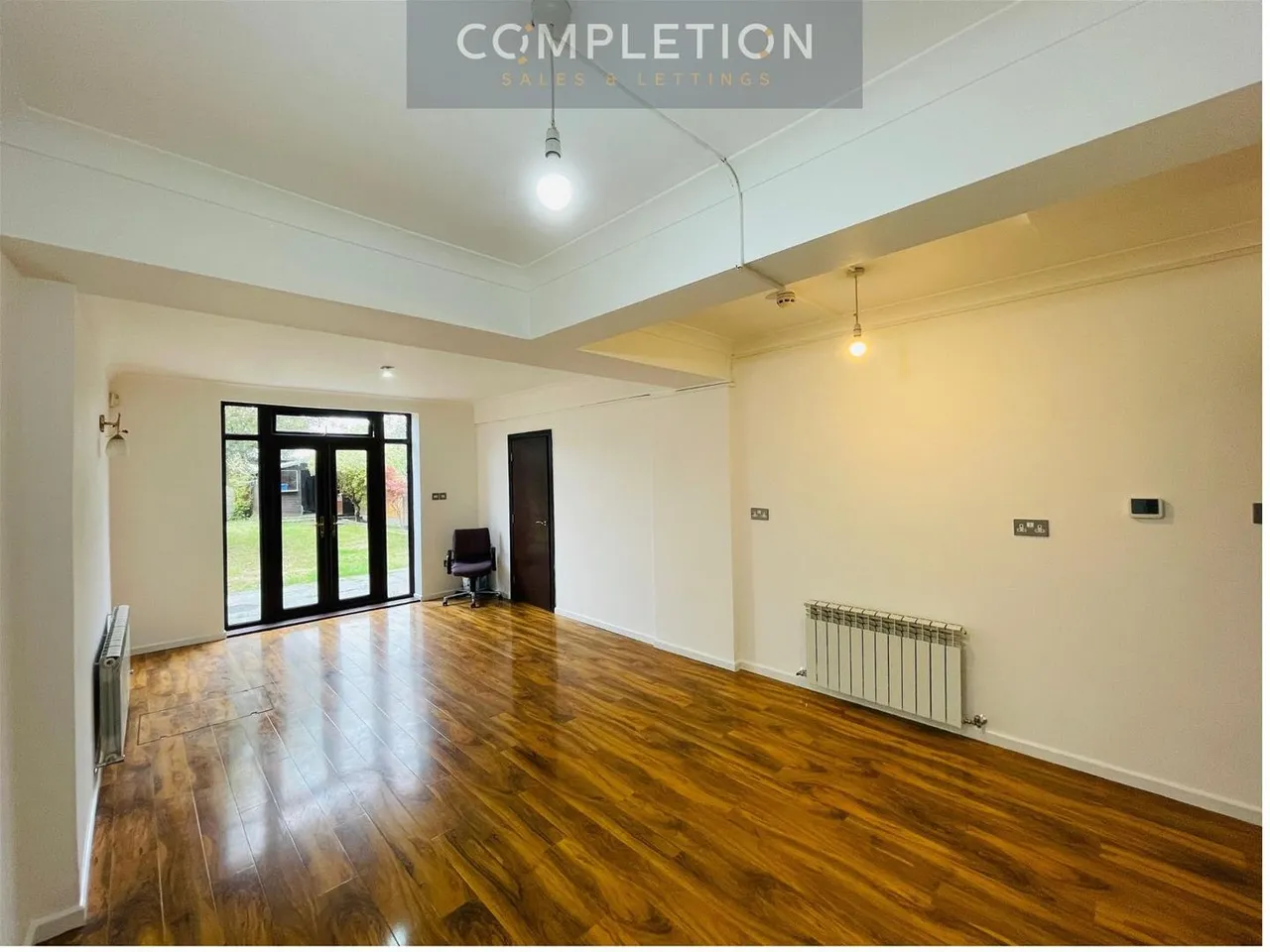 Dunspring Lane, Ilford, IG5, photo 2
