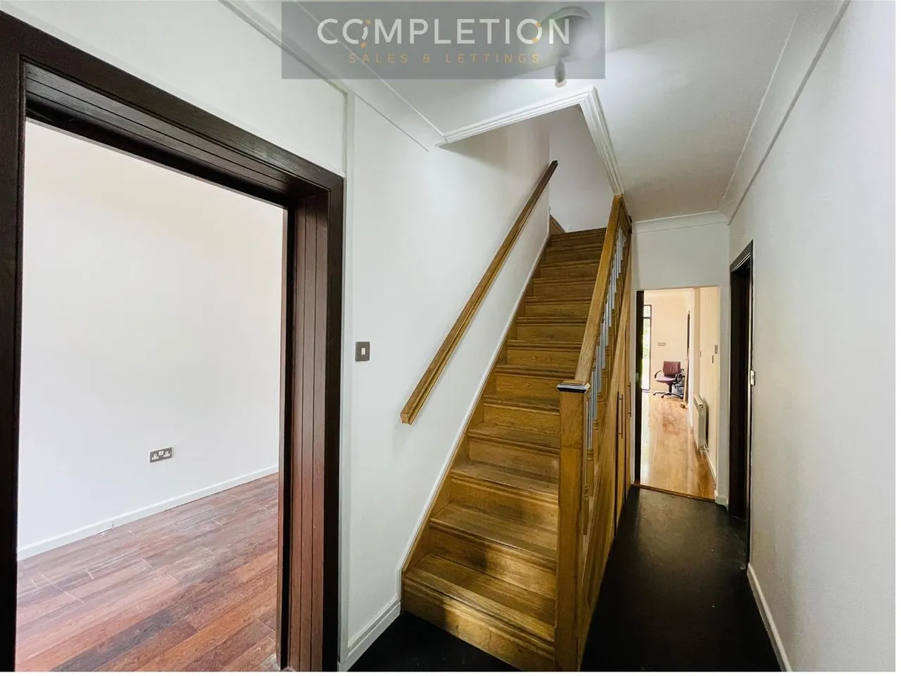 Dunspring Lane, Ilford, IG5, photo 14