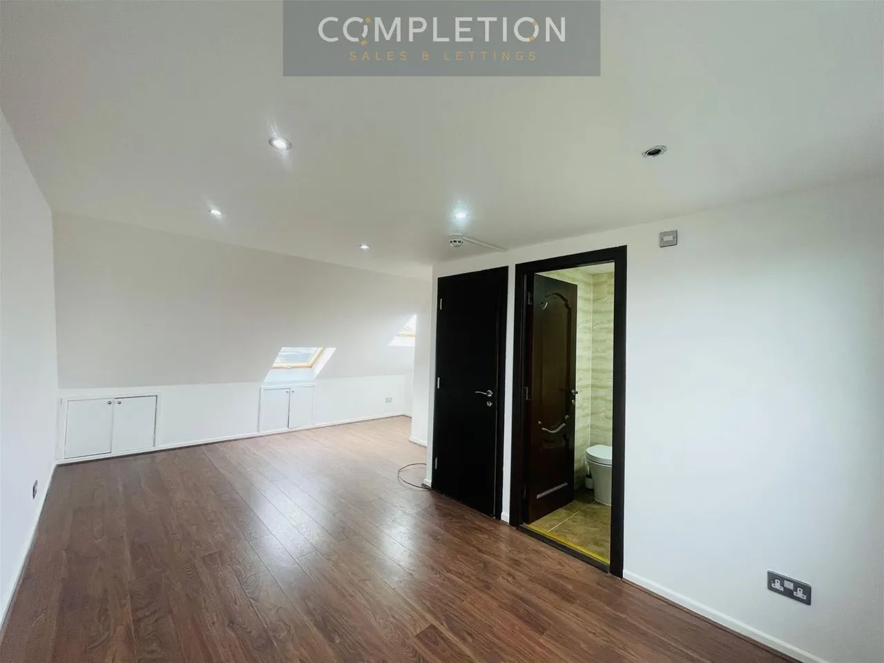 Dunspring Lane, Ilford, IG5, photo 7