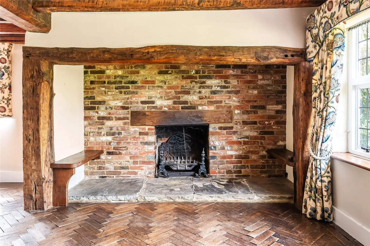 The Street, West Horsley, KT24, photo 4