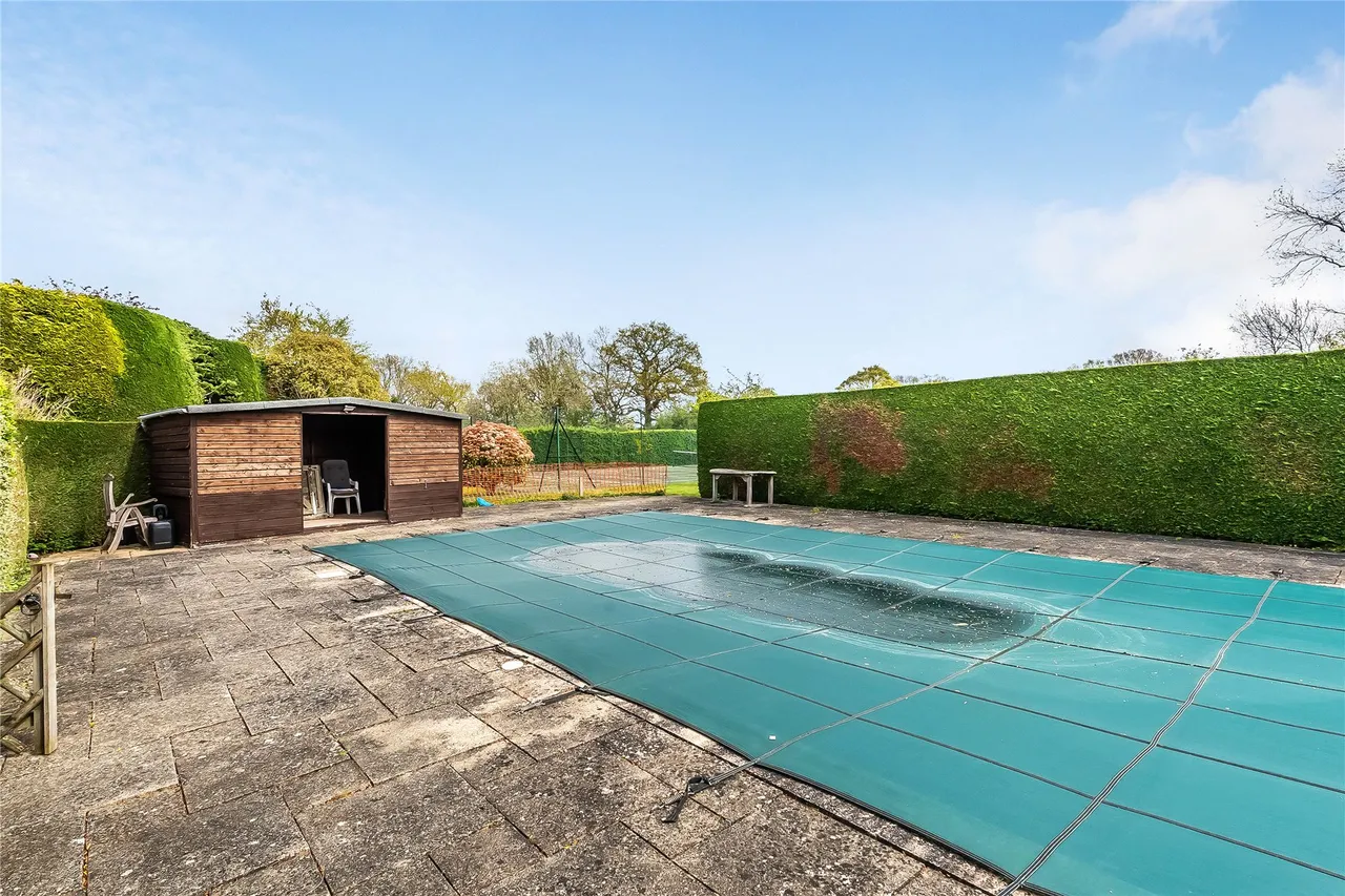 The Street, West Horsley, KT24, photo 18