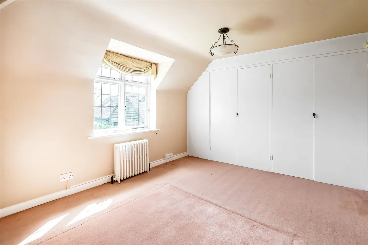 The Street, West Horsley, KT24, photo 15
