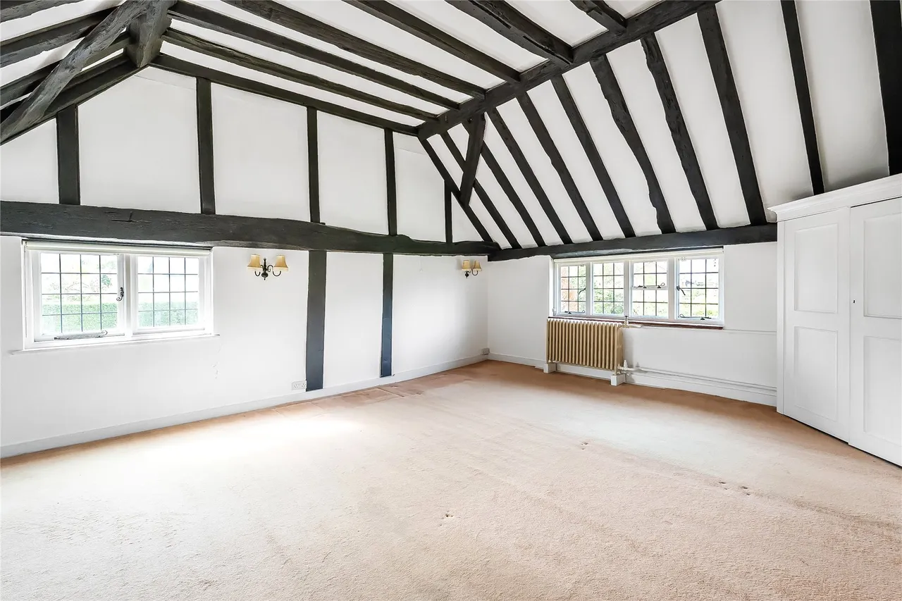 The Street, West Horsley, KT24, photo 11