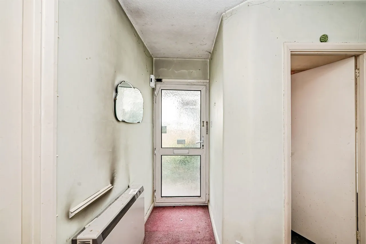 Clare Road, Taplow, Maidenhead, photo 2