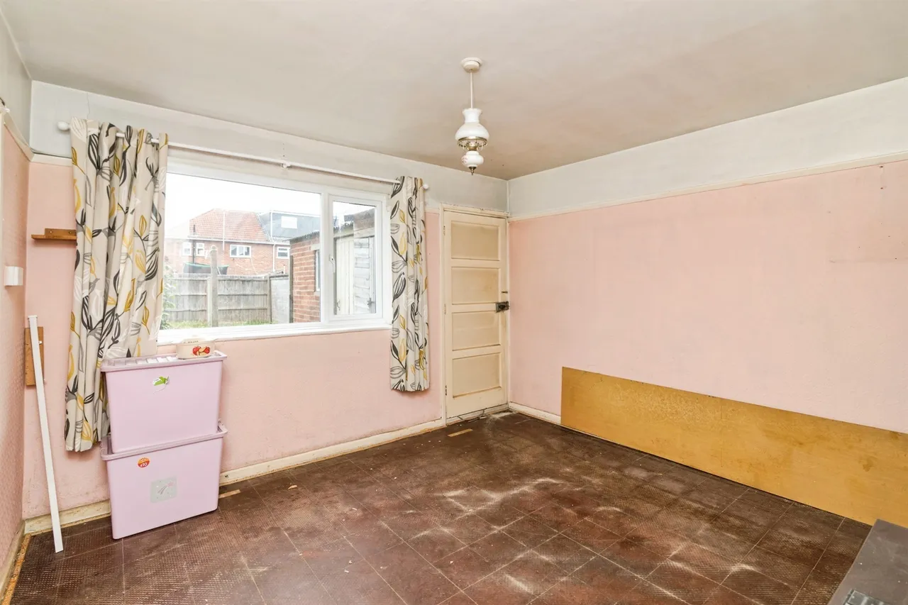 Hawthorn Avenue, Lowestoft, photo 3