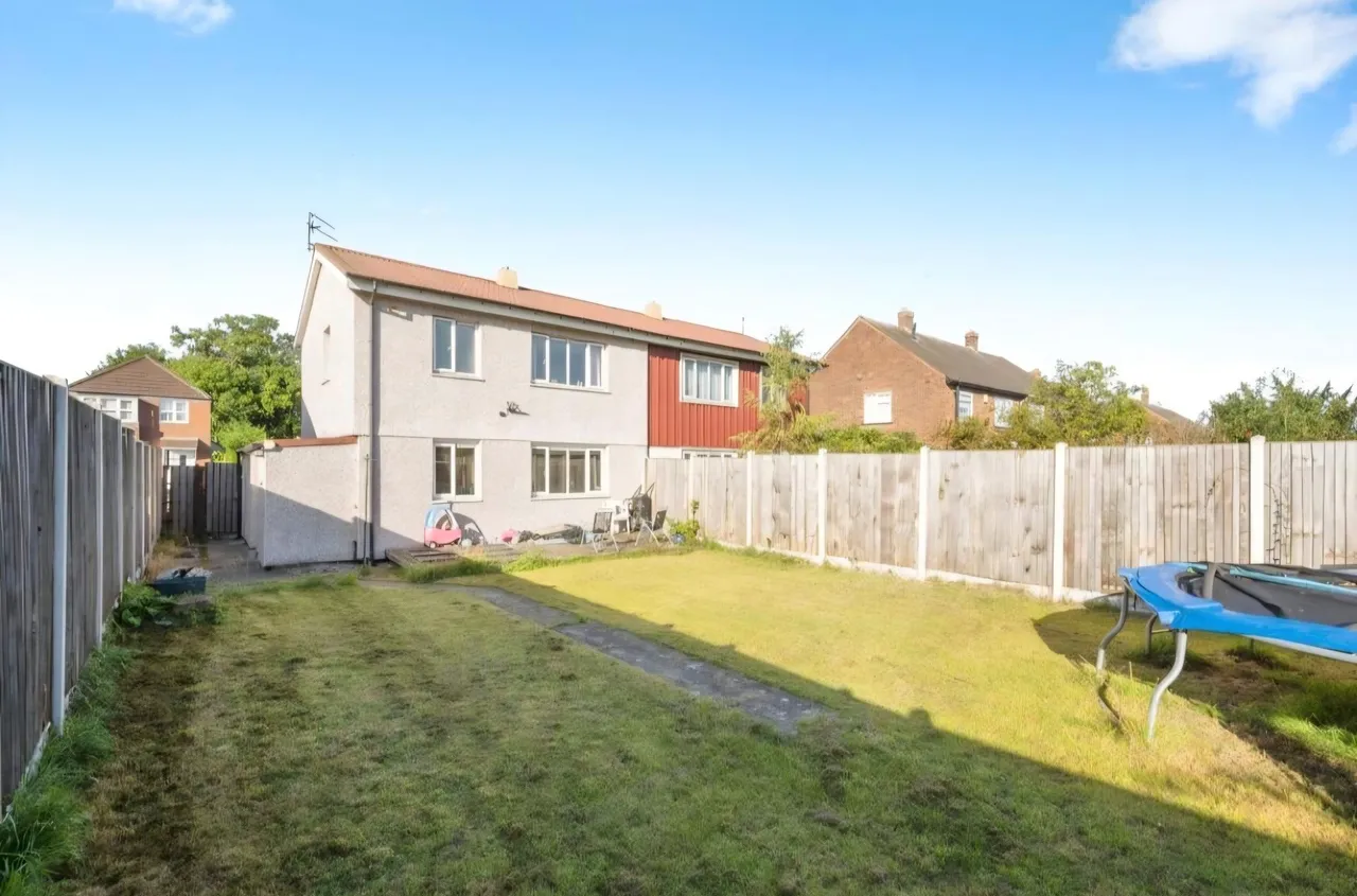 Canterbury Road, Wheatley, DN2, photo 3