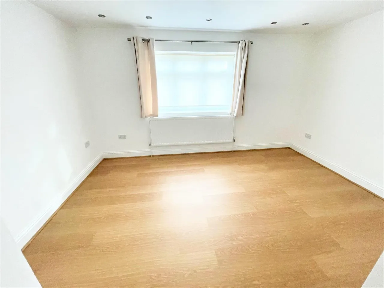 Woodcote Avenue, Mill Hill, photo 5