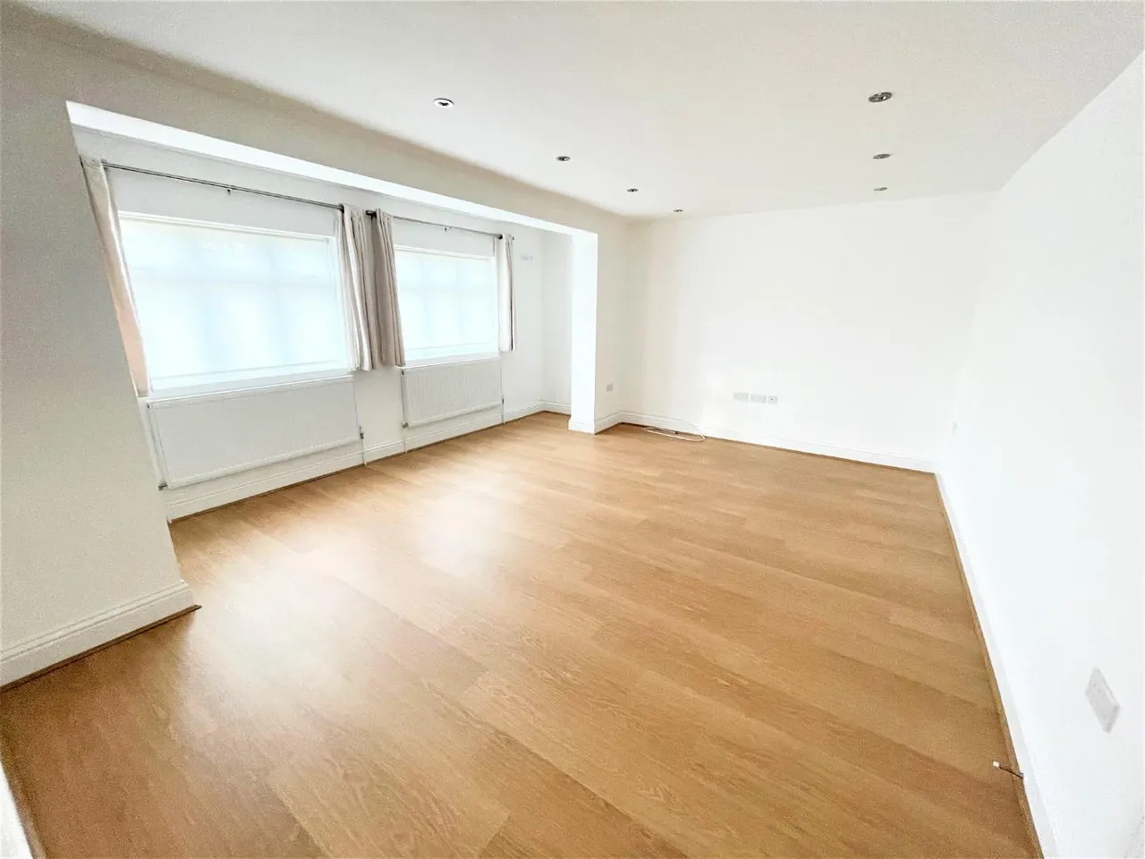 Woodcote Avenue, Mill Hill, photo 6