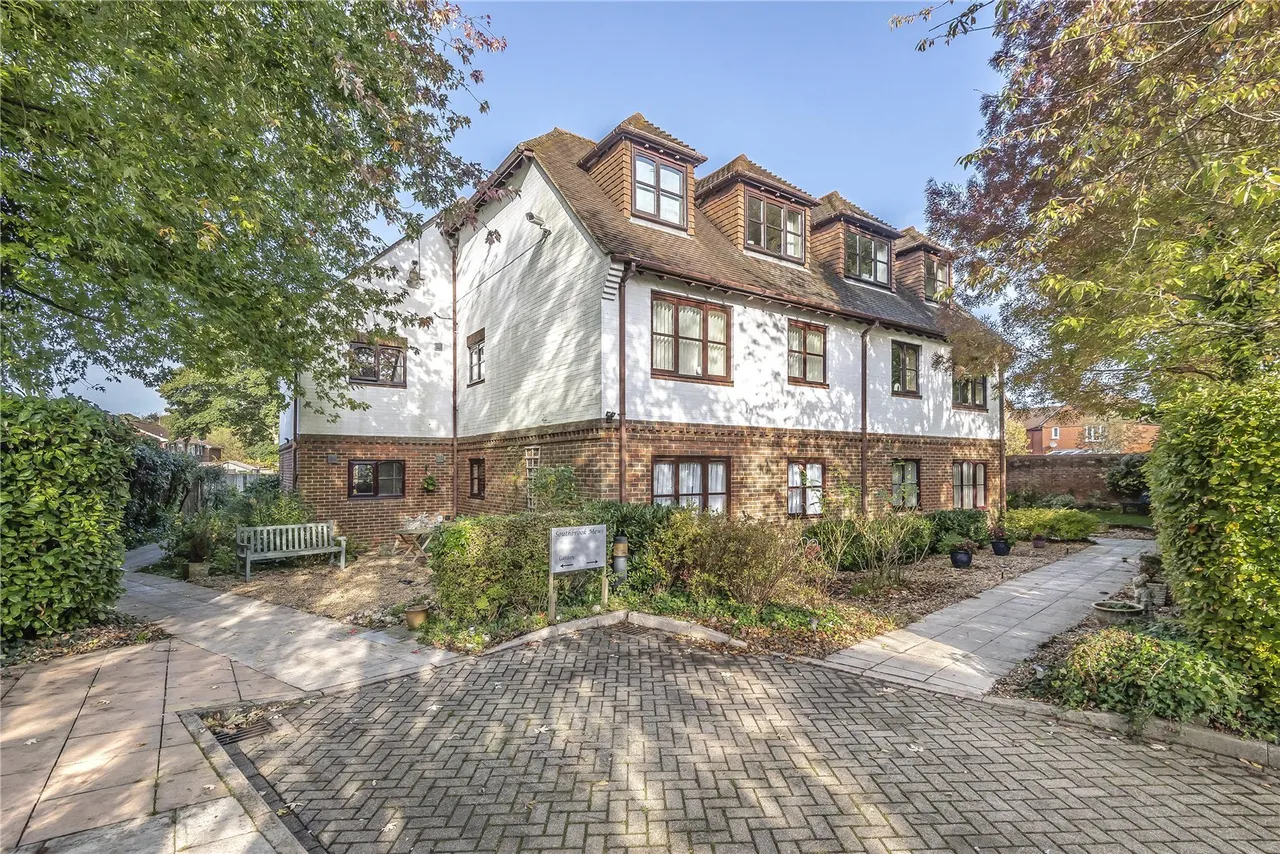 Southbrook Mews, Bishops Waltham, SO32, photo 11