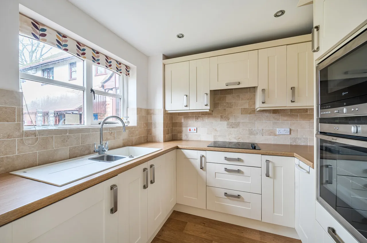 Southbrook Mews, Bishops Waltham, SO32, photo 3