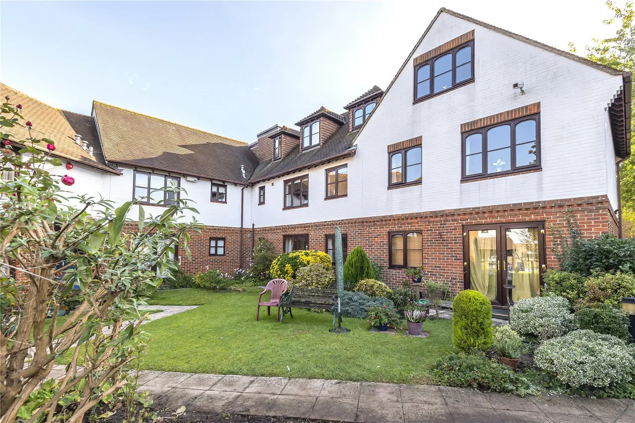 Southbrook Mews, Bishops Waltham, SO32, photo 9