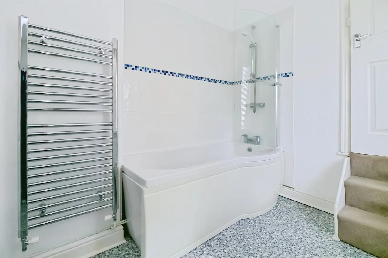 Phyllis Street, Barry, CF62, photo 8